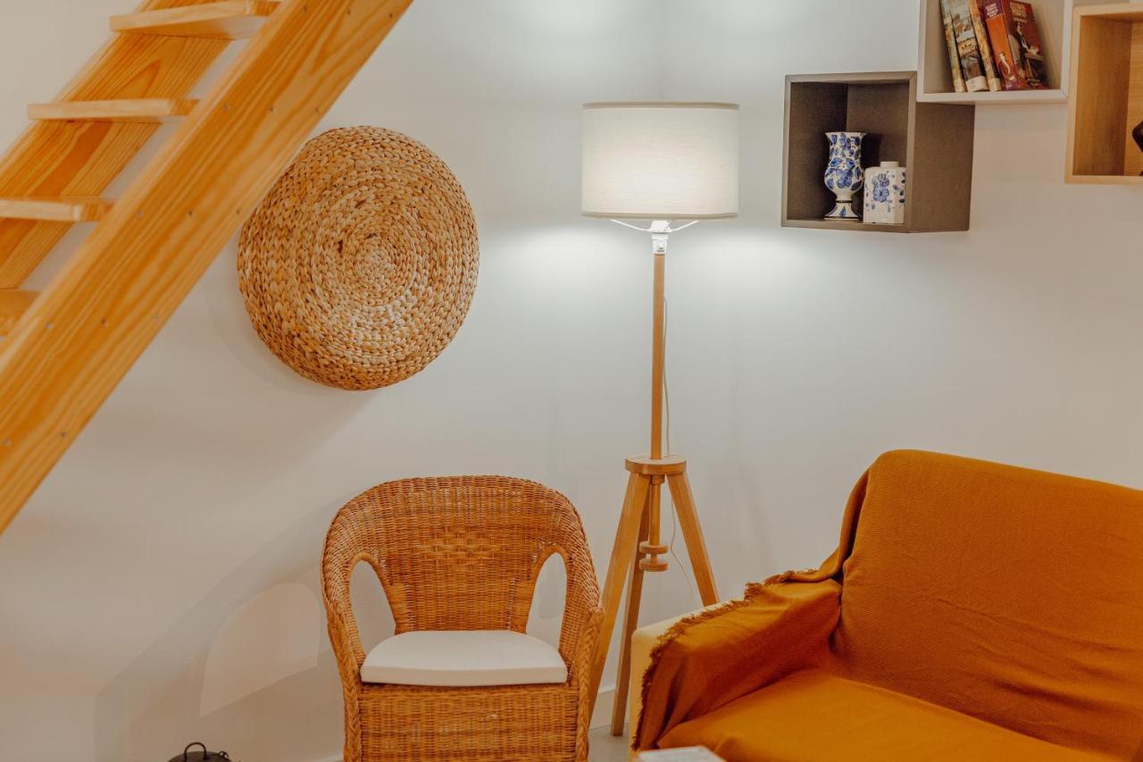 Design Iii By Homing Oporto